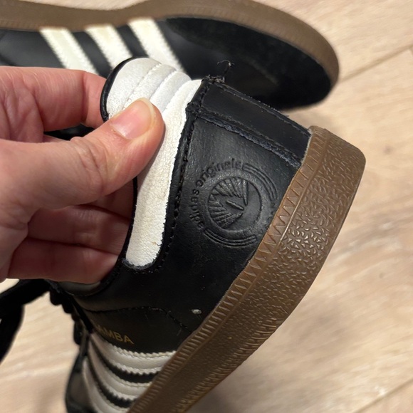 Adidas Samba sneakers size 6 - Picture 4 of 5